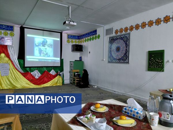 جلسه  مدیران متوسطه اول مدارس در دبیرستان شهرآرا دو