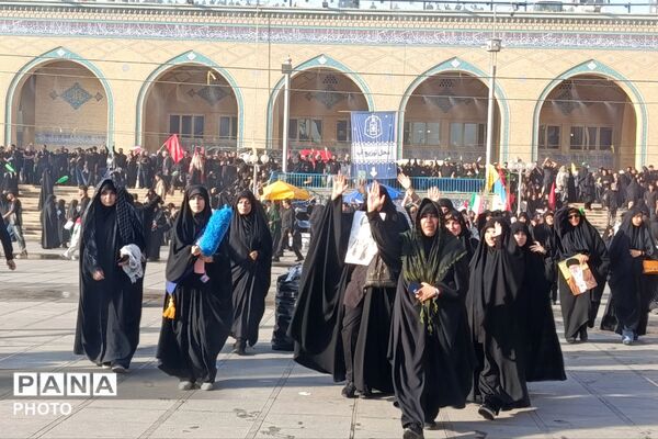 خروش اشک و حماسه در میعادگاه تهران