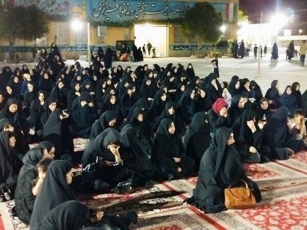 حضور فرهنگیان کاشمر در مراسم عزاداری محرم