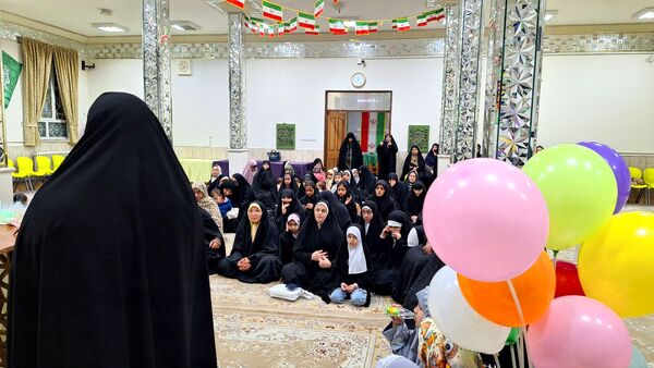 شور و شادی میلاد منجی عالم در دارالقرآن امام حسین (ع) ناحیه ۶ مشهد