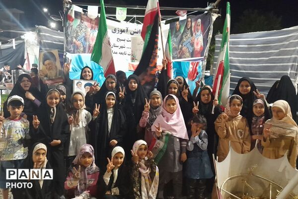 تا پای جان برای ایران؛دانش‌آموزان در میدان 