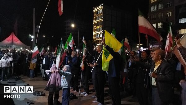 دویست و بیست و نهمین شب از اجتماعات مردمی بلوار فضل نیشابور در قاب پانا 