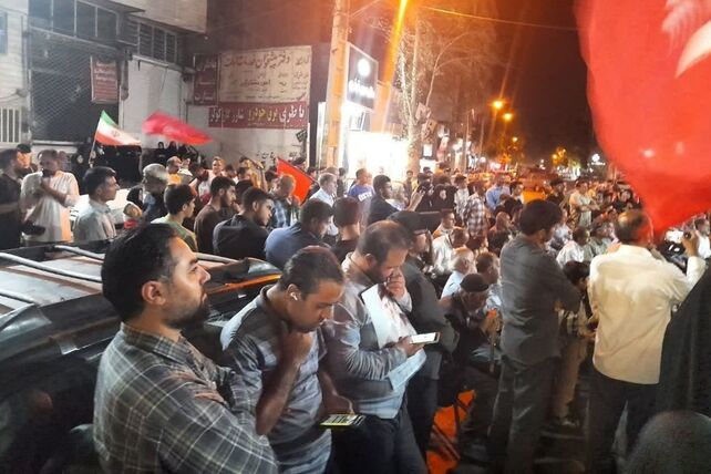 صدو‌هشتادونهمین تجمع همبستگی و ایستادگی مردم کمالشهر 
