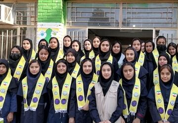  جشن میلاد باسعادت حضرت زینب کبری (س) و روز پرستار در دبیرستان شهید مجید دهنوی نیشابور