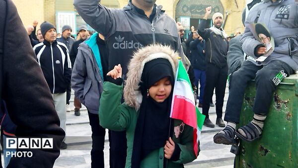 شهر نیشابور مشکی پوش شدـ۳