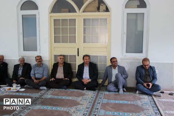 گردهمایی مدیران اسبق دبیرستان شبانه روزی قاضی