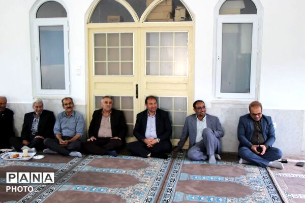گردهمایی مدیران اسبق دبیرستان شبانه روزی قاضی