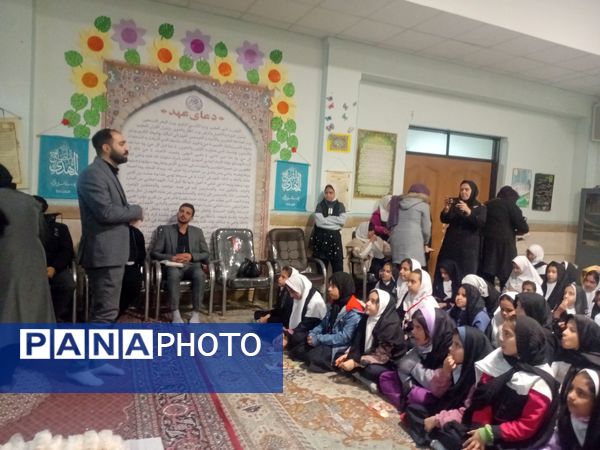 ایستگاه‌های صلواتی و دسته‌های سینه‌زنی و هیات‌های عزاداری در مدارس شهرستان قدس