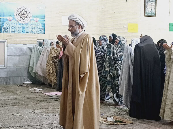 اعتکاف رمضانیه نوجوانان در قم