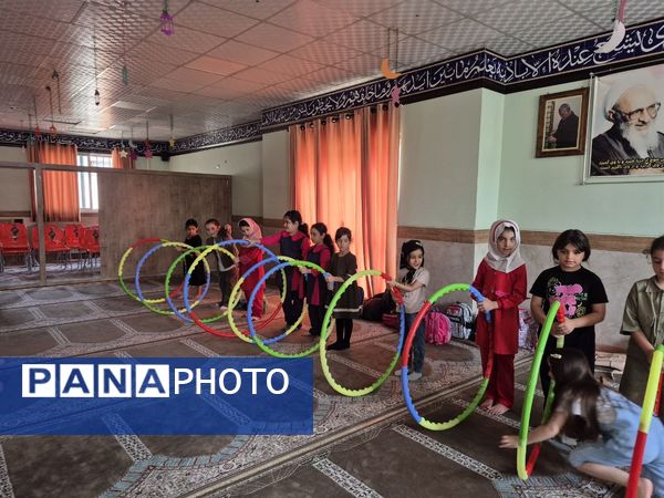 کلاس هوش و مهارت دانش آموزان و اولیای پایه اول در آمل