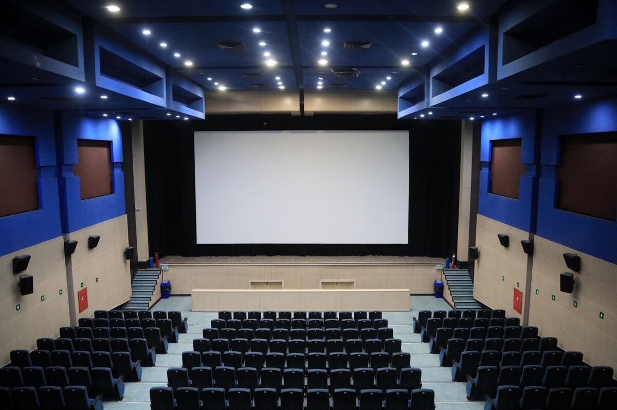 پردیس سینمایی راگا مدرن شد