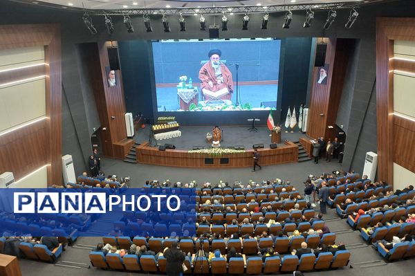 آیین نکوداشت دهمین سال تاسیس مجمع خیرین شهرساز و فرهنگ‌ساز شیراز