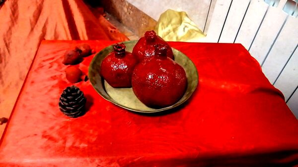 جشن یلدا در دبیرستان حضرت زینب(س) 
