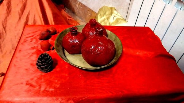 جشن یلدا در دبیرستان حضرت زینب(س) 