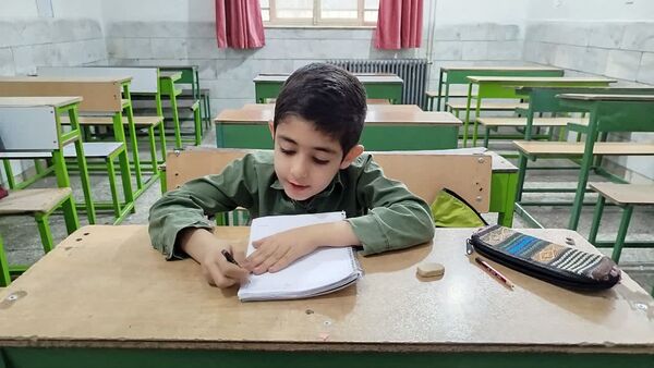 روشنگریِ جهادی؛ جهادِ آموزشیِ معلمان در مدارس یزد