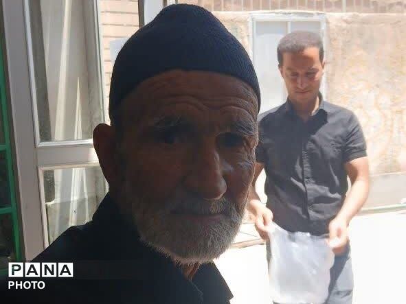 شعور حسینی در کنار شور حسینی