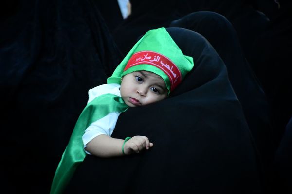 همایش بزرگ شیرخوارگان حسینی در زابل 