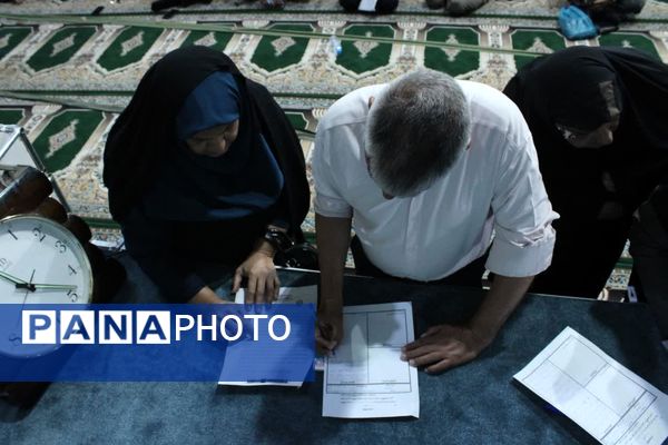 برپایی میز خدمت در گچساران