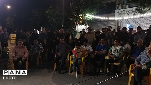 کافه گفتگوی حسینیه امام در هشتاد و هفتمین شب از اجتماعات مردمی 