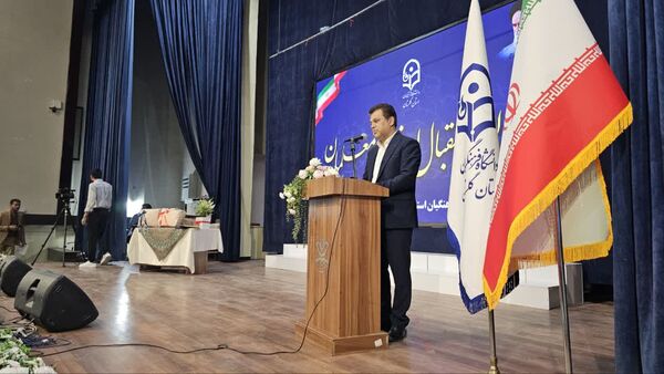 آیین استقبال از نودانشجو معلمان دانشگاه فرهنگیان 