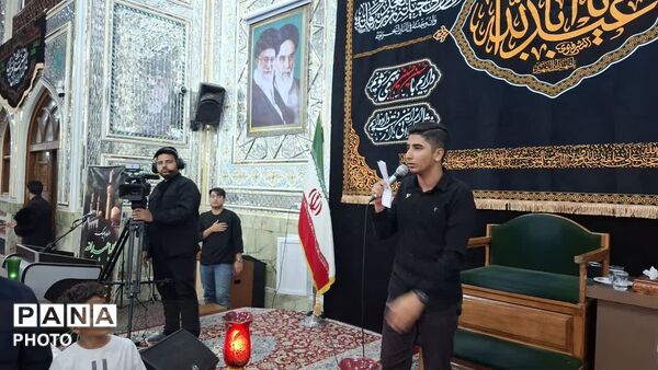 طنین یا حسین در سومین شب محرم از حرم حسین بن الموسی الکاظم (ع)