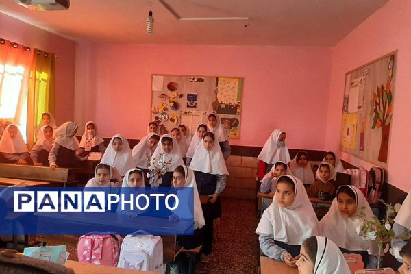 افتتاحیه طرح یاریگران زندگی در دبستان دخترانه شهید رستمی شهرقدس