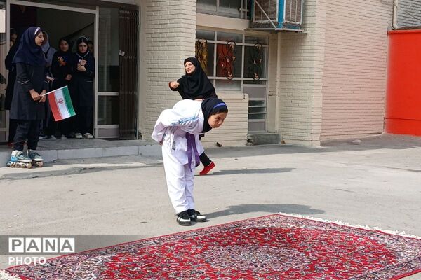 شور و نشاط ورزشی در المپیاد درون‌مدرسه‌ای مدارس عصمت و اسدیان اسلامشهر