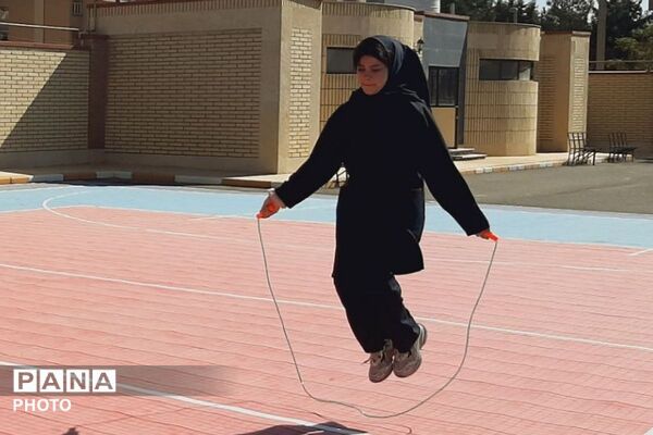مسابقات ورزشی جام مهر در دبیرستان شهدای فراجا 
