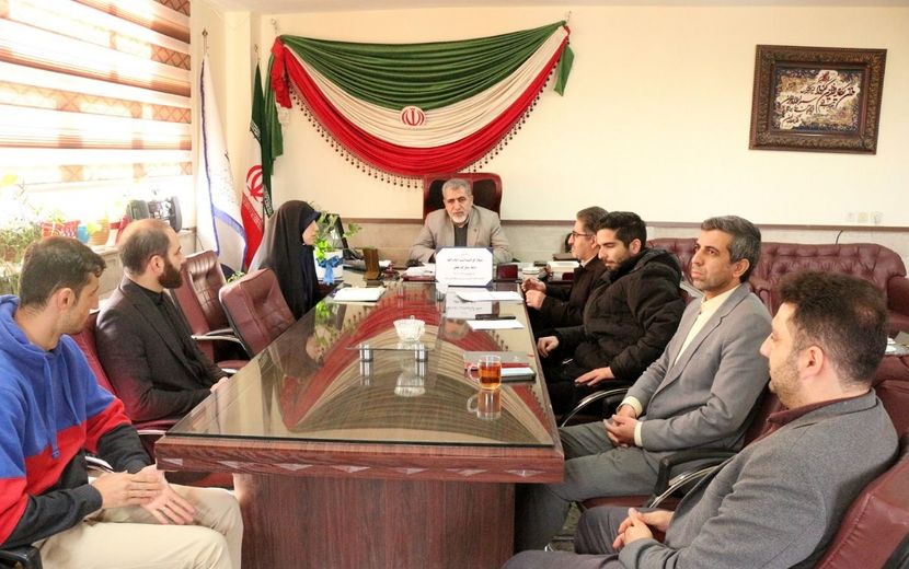 تشکیل ستاد دهه فجر در آموزش و پرورش فیروزکوه با هدف برنامه‌ریزی منسجم برای ترویج ارزش‌های انقلاب در مدارس