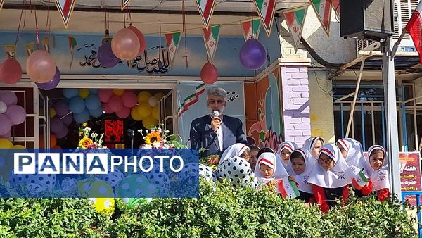 برگزاری آیین جشن شکوفه‌ها در مدارس استان البرز