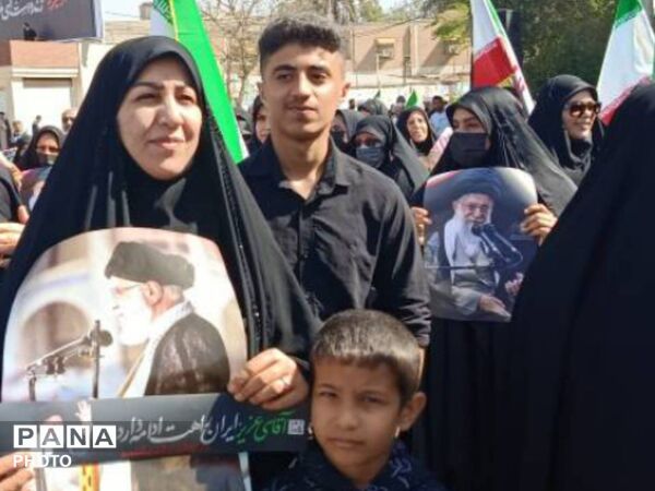 بیعت مردم اهواز با سومین رهبر انقلاب اسلامی