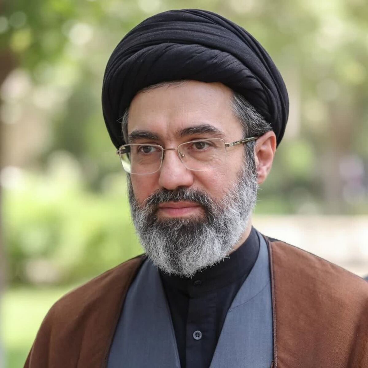 داستان‌های اسطوره‌ای فردوسی، واقعیت زندگی قهرمانانه‌ مردم ایران است