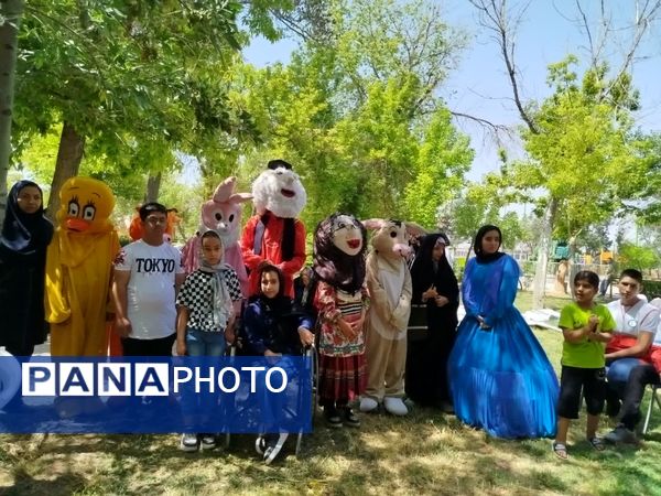 برگزاری افتتاحیه کلاس‌های غنی‌سازی اوقات فراغت در شهرستان فاروج 