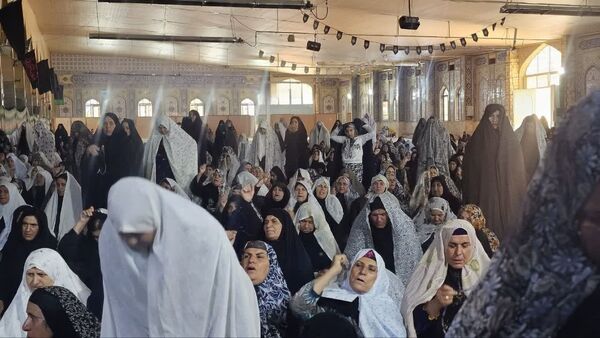 نماز جمعه یاسوج؛ جلوه‌ای از وحدت و دینداری مردم مرکز کهگیلویه و بویراحمد