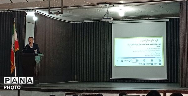 همایش تبیین برنامه های حوزه پرورشی  در قروه