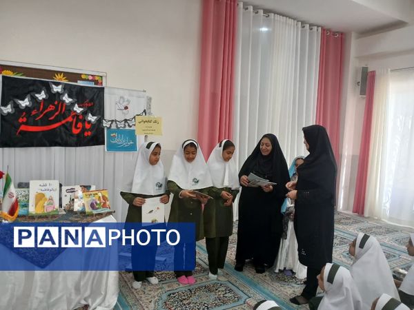 نسیم دانایی در کویر مروست: هفته کتاب و کتاب‌خوانی با شور و نشاط در مدرسه زینب(س) 