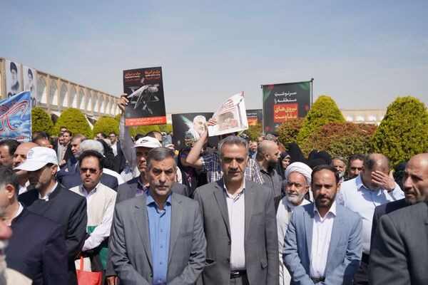 مردم غیور اصفهان در راهپیمایی روز قدس جنایات رژیم غاصب صهیونیستی را محکوم کردند