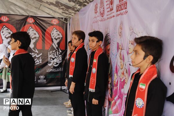 طنین «یا حسین» در مسیر دلدادگی؛ حضور پرشور جاماندگان اربعین در تهران