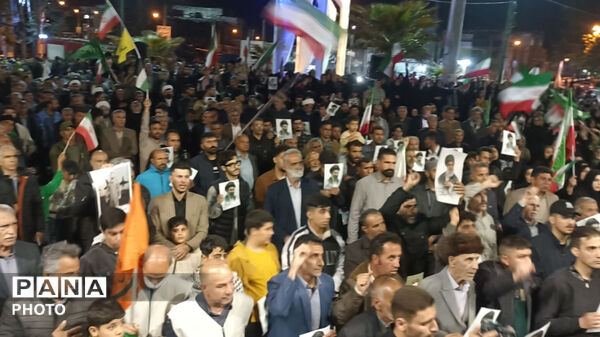 پنجاه و دوشب اقتدار،وفاداری وایستادگی
