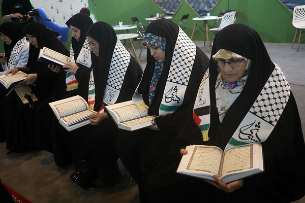 سومین روز سی‌و‌یکمین نمایشگاه بین‌المللی قرآن کریم