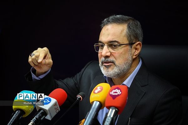 جلسه ستاد عالی تشکیلاتی گسترش و ارتقاء فعالیت های تربیت بدنی و ورزش دانش آموزان دختر کشور