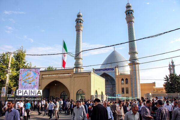 اقامه نماز عید سعید فطر در ارومیه