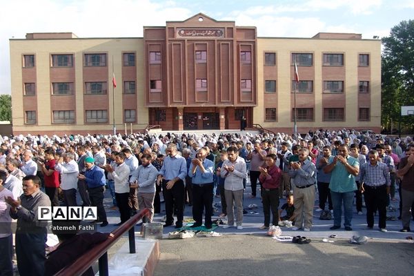 برگزاری مراسم نماز عید فطر در چهاردانگه