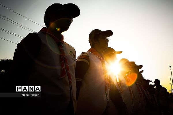 حضور پر شور و فعال دانش آموران پیشتاز در مراسم نماز عید فطر