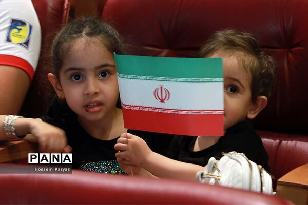 پخش مسابقه ایران و مراکش در برج میلاد