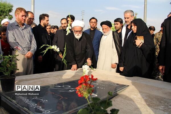 مراسم بزرگداشت شهدای قیام  15خرداد