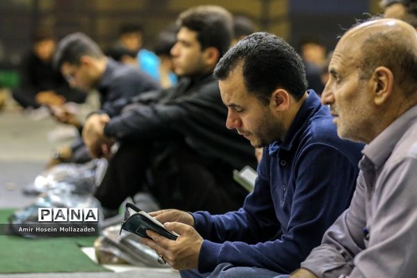 احیای شب بیست و یکم رمضان در ارومیه