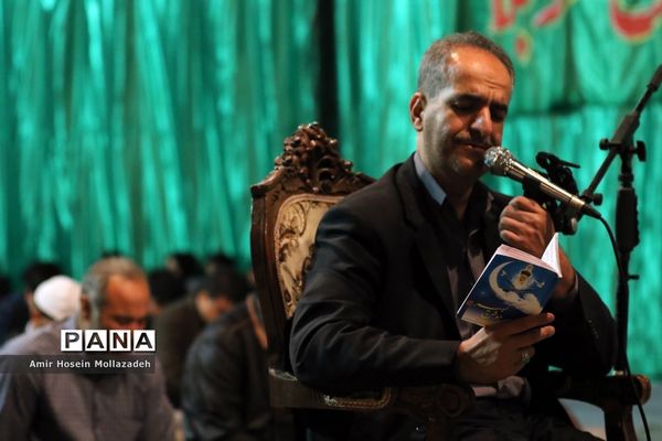 احیای شب بیست و یکم رمضان در ارومیه