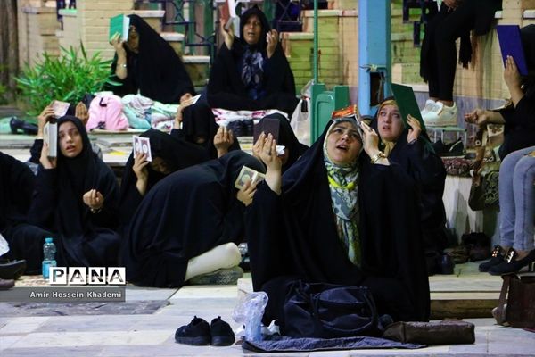 احیای شب بیست و سوم ماه رمضان در امامزادگان کرج