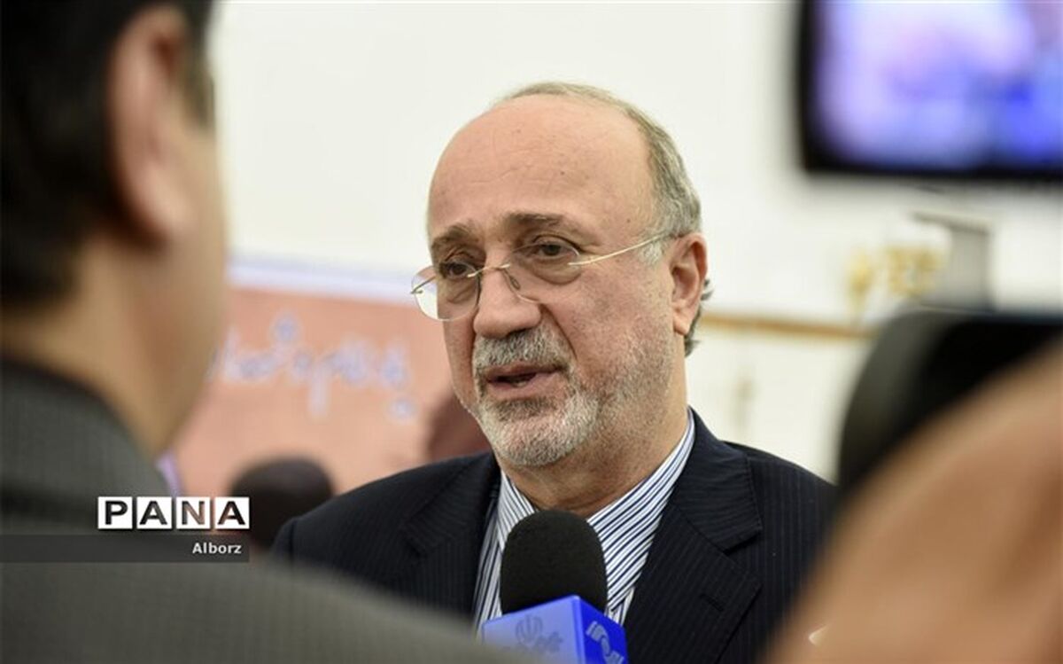 استاندار البرز: کارگزاران نظام باید رهروان راستین بنیان گذار کبیر انقلاب باشند
